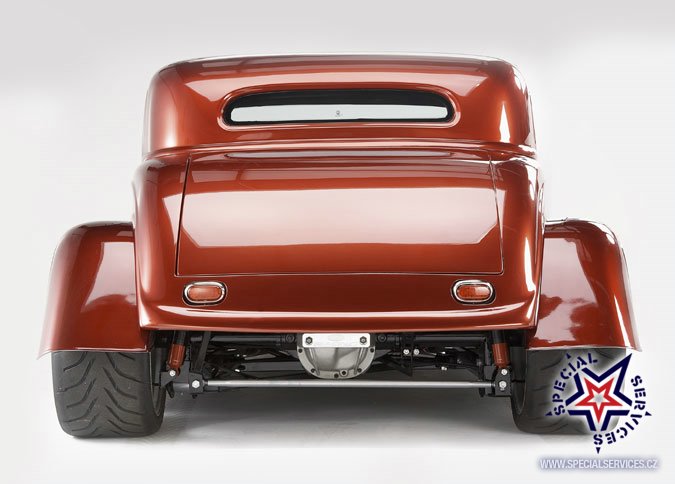 RED33-REAR32-1.jpg