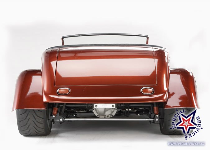 RED33-REAR32-3.jpg